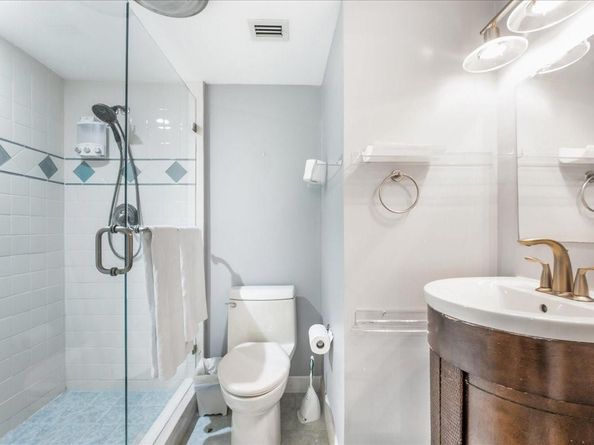 1203 Hillsboro Mile 6A, Hillsboro Beach FL 33062