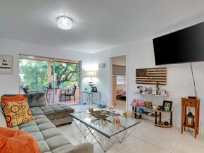 130 Lake Meryl Drive 226, West Palm Beach FL 33411