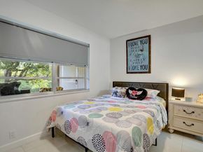 130 Lake Meryl Drive 226, West Palm Beach FL 33411