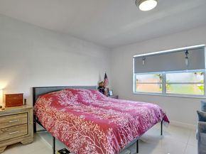 130 Lake Meryl Drive 226, West Palm Beach FL 33411