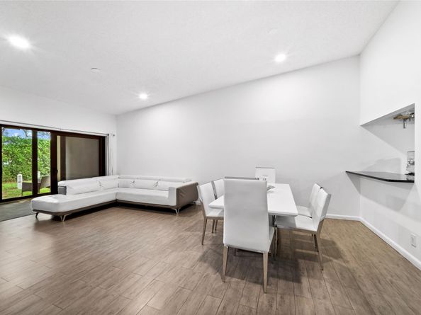 6825 Bridlewood Court, Boca Raton FL 33433
