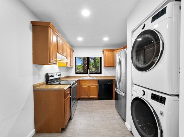 6825 Bridlewood Court, Boca Raton FL 33433