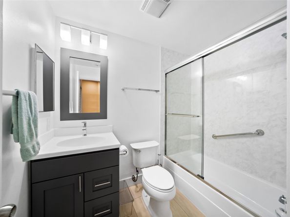 6825 Bridlewood Court, Boca Raton FL 33433