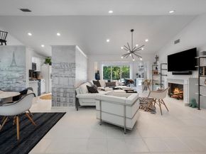 2252 Las Casitas Drive, Wellington FL 33414