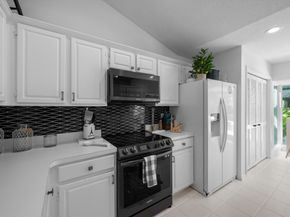 2252 Las Casitas Drive, Wellington FL 33414