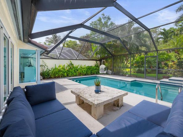 2252 Las Casitas Drive, Wellington FL 33414