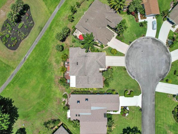 5628 Pleasant Valley Ln, Delray Beach FL 33484