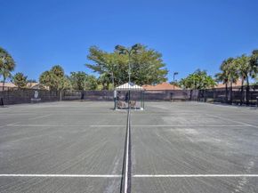 5628 Pleasant Valley Ln, Delray Beach FL 33484