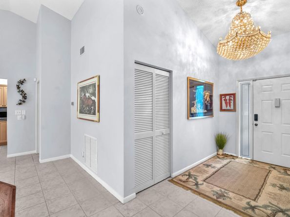 5628 Pleasant Valley Ln, Delray Beach FL 33484