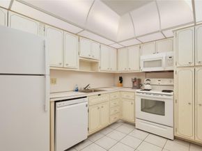 1980 S Ocean 10C, Hallandale Beach FL 33009