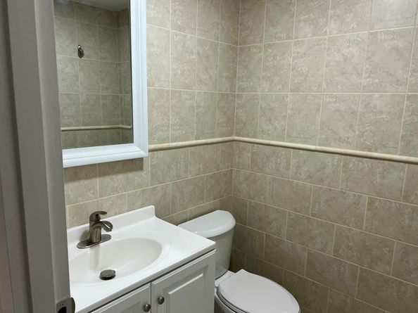 267 Flanders F, Delray Beach FL 33484