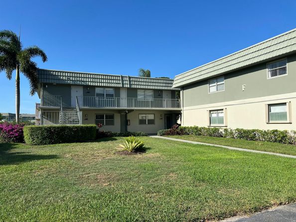 267 Flanders F, Delray Beach FL 33484