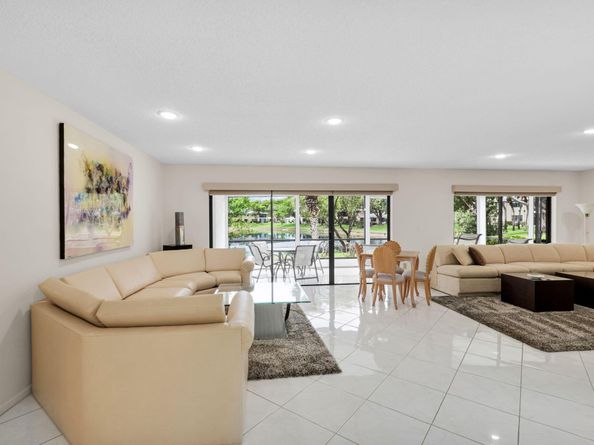 12 Westgate Lane C, Boynton Beach FL 33436