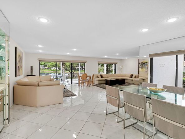 12 Westgate Lane C, Boynton Beach FL 33436