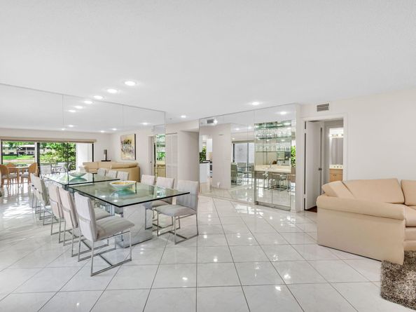 12 Westgate Lane C, Boynton Beach FL 33436