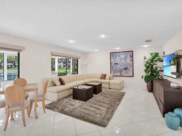 12 Westgate Lane C, Boynton Beach FL 33436