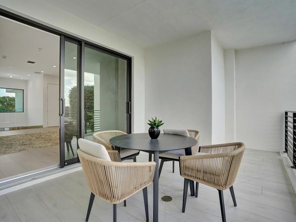 2232 Delray Ridge Lane, Delray Beach FL 33444