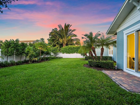 1123 Sweet Hill Drive, Jupiter FL 33458