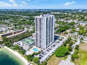 5600 N Flagler Drive Ph109, West Palm Beach FL 33407