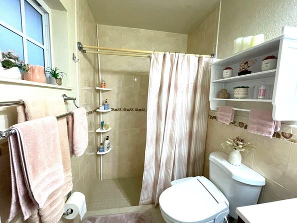 11420 NW 39th Pl, Sunrise FL 33323
