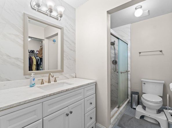 18 Winchmore Lane, Boynton Beach FL 33426