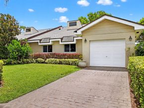 6858 Fountains Circle, Lake Worth FL 33467