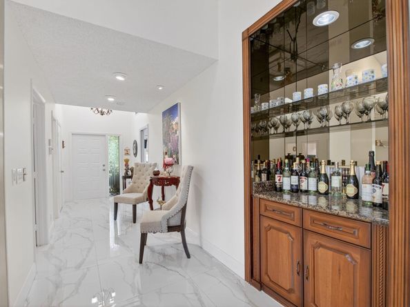 6858 Fountains Circle, Lake Worth FL 33467