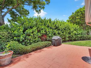 6858 Fountains Circle, Lake Worth FL 33467