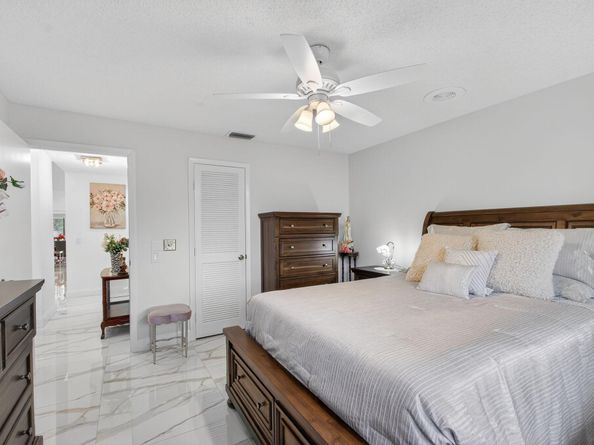 6858 Fountains Circle, Lake Worth FL 33467