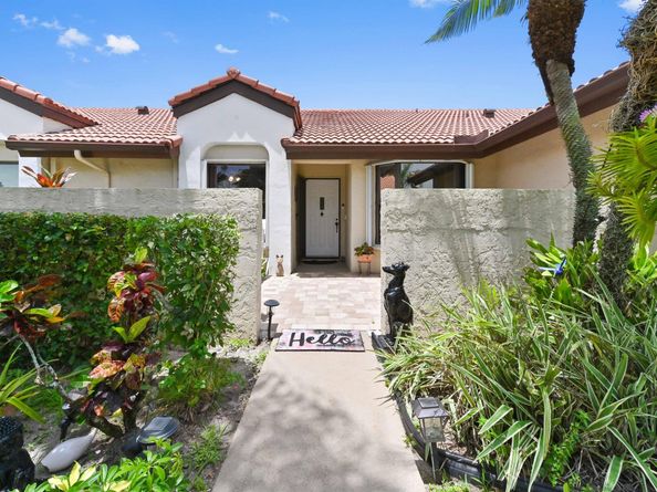 8178 Mooring Circle, Boynton Beach FL 33472