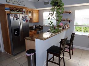 924 SE 2nd St 17, Fort Lauderdale FL 33301