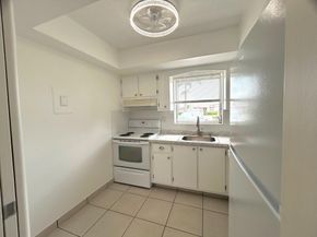 2727 Dudley Drive W G, West Palm Beach FL 33415