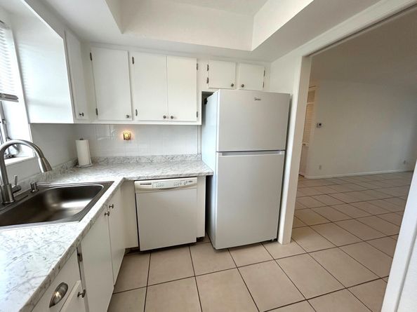 2727 Dudley Drive W G, West Palm Beach FL 33415