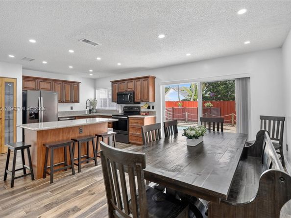 14630 Cedar Creek Place, Davie FL 33325