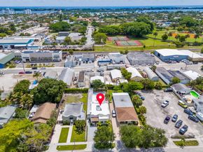 4324 Garden Avenue, West Palm Beach FL 33405