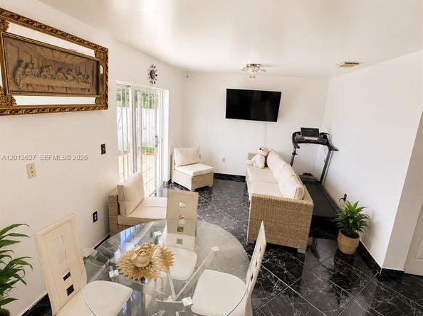 15815 SW 299th Terrace, Homestead FL 33033