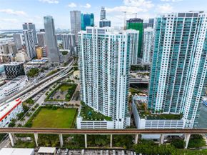 90 SW 3rd Street 2504, Miami FL 33130