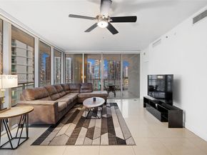 90 SW 3rd Street 2504, Miami FL 33130