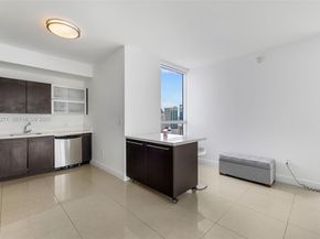 90 SW 3rd Street 2504, Miami FL 33130