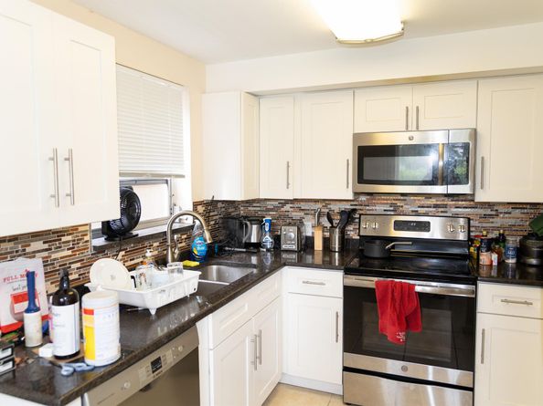 1905 Lake Worth Road, Lake Worth Beach FL 33461