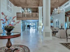 235 Sunrise Avenue 1005, Palm Beach FL 33480