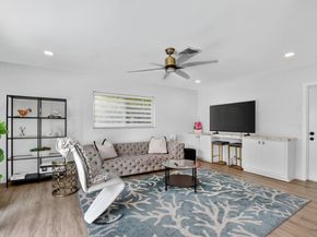 891 SW Hickory Terrace, Boca Raton FL 33486