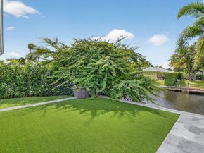 891 SW Hickory Terrace, Boca Raton FL 33486