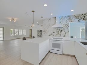 891 SW Hickory Terrace, Boca Raton FL 33486