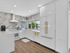 891 SW Hickory Terrace, Boca Raton FL 33486