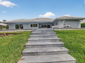 891 SW Hickory Terrace, Boca Raton FL 33486