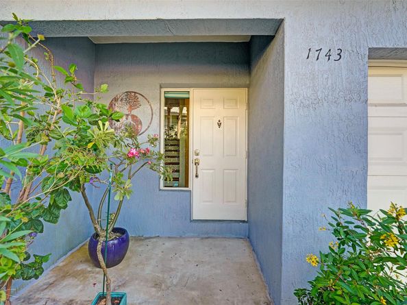 1743 NE 4th Ave, Fort Lauderdale FL 33305