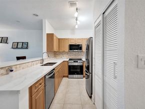 1743 NE 4th Ave, Fort Lauderdale FL 33305