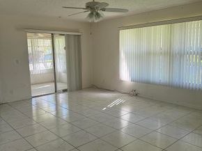 211 Country Lane E A, Boynton Beach FL 33435