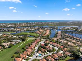16613 Hidden Cove Drive, Jupiter FL 33477